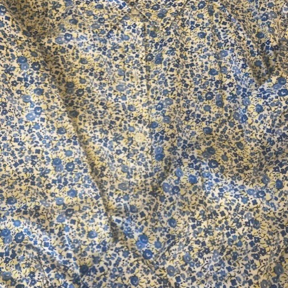 LL Bean Wrinkle Free Blue/White Floral 3/4 Sleeve Shirt